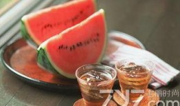 吃瓜吐籽榨汁,吃瓜吐籽榨汁，尽享健康生活新体验