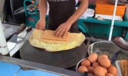 小伙不摆摊吃瓜,小伙另辟蹊径吃瓜谋生