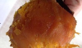 农村小孩吃烤瓜,农村小孩的烤瓜时光