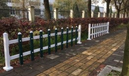 大学护栏事件吃瓜,一场校园安全与管理的风波揭秘