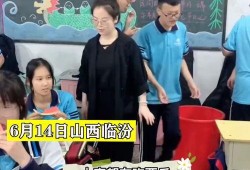 吃瓜男导师,揭秘校园里的麻辣师生关系