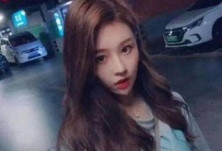 温婉吃瓜头像高清,捕捉潮流瞬间的时尚印记