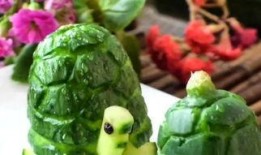 吃瓜的小乌龟,趣味横生的夏日时光