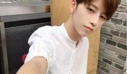 娱乐吃瓜新粉君,揭秘吃瓜新粉君的崛起之路